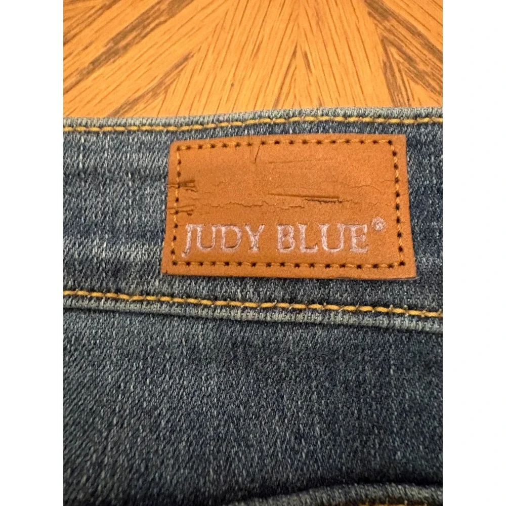 Judy Blue Cropped Boot Jeans Medium Wash Frayed Hem Size 5/27 Womens‎
